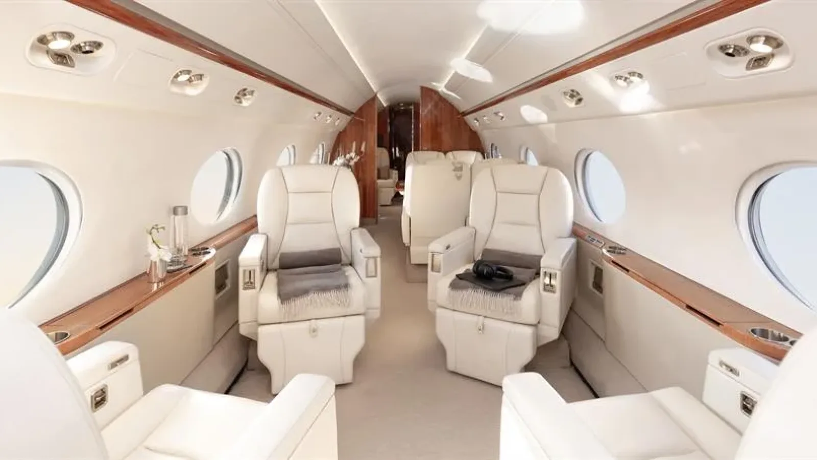 638128514801875741_26