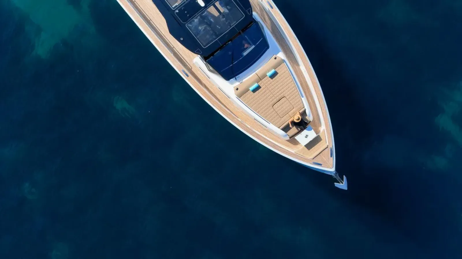 Arlias-LCRiviera_Conciergerie_de_Luxe-Yacht-Location (11)
