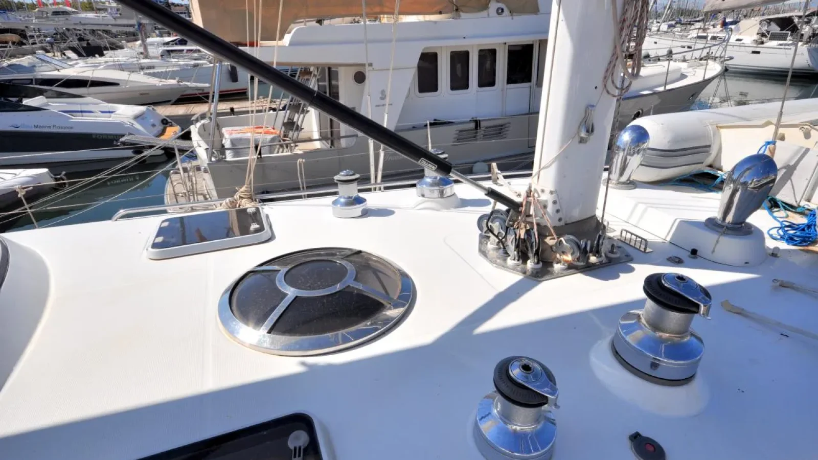 CNB64-LCRiviera_Conciergerie_de_Luxe-Yacht-Achat (10)