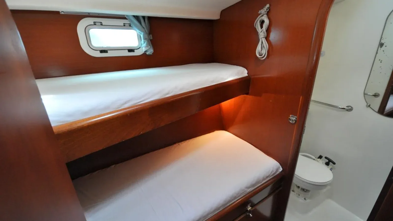 CNB64-LCRiviera_Conciergerie_de_Luxe-Yacht-Achat (25)