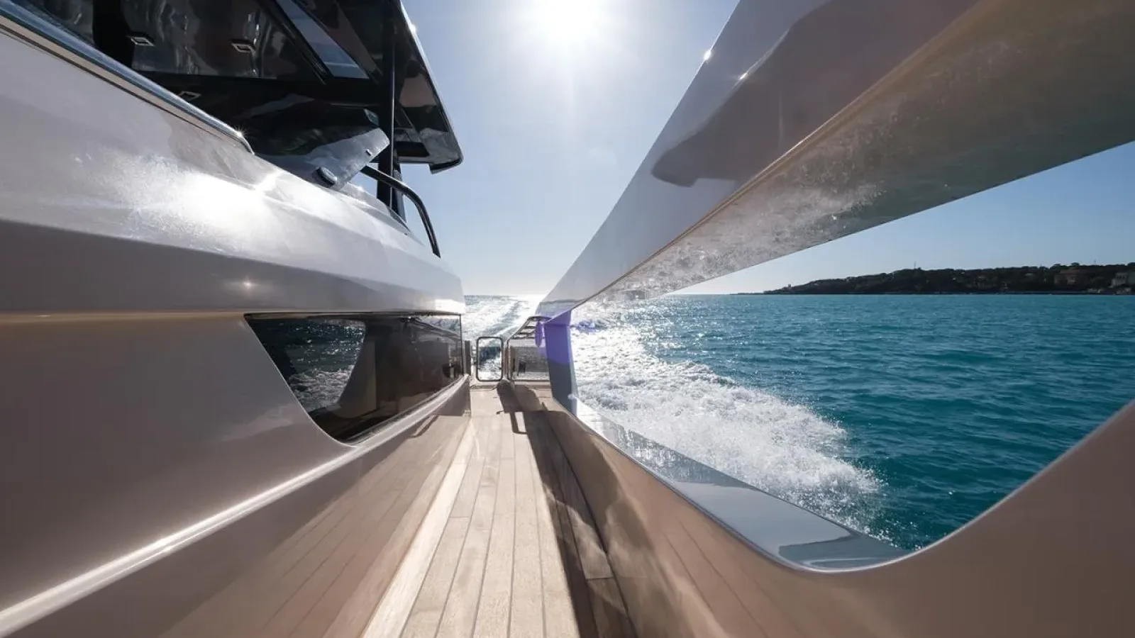 Cayman400WA-LCRiviera_Conciergerie_de_Luxe-Yacht-Location (14)