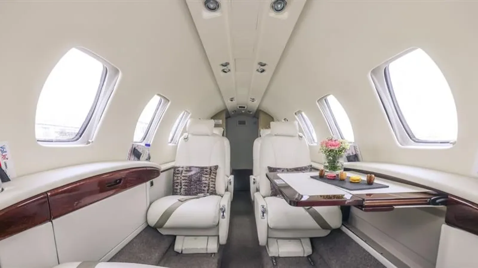 Citation CJ2 1