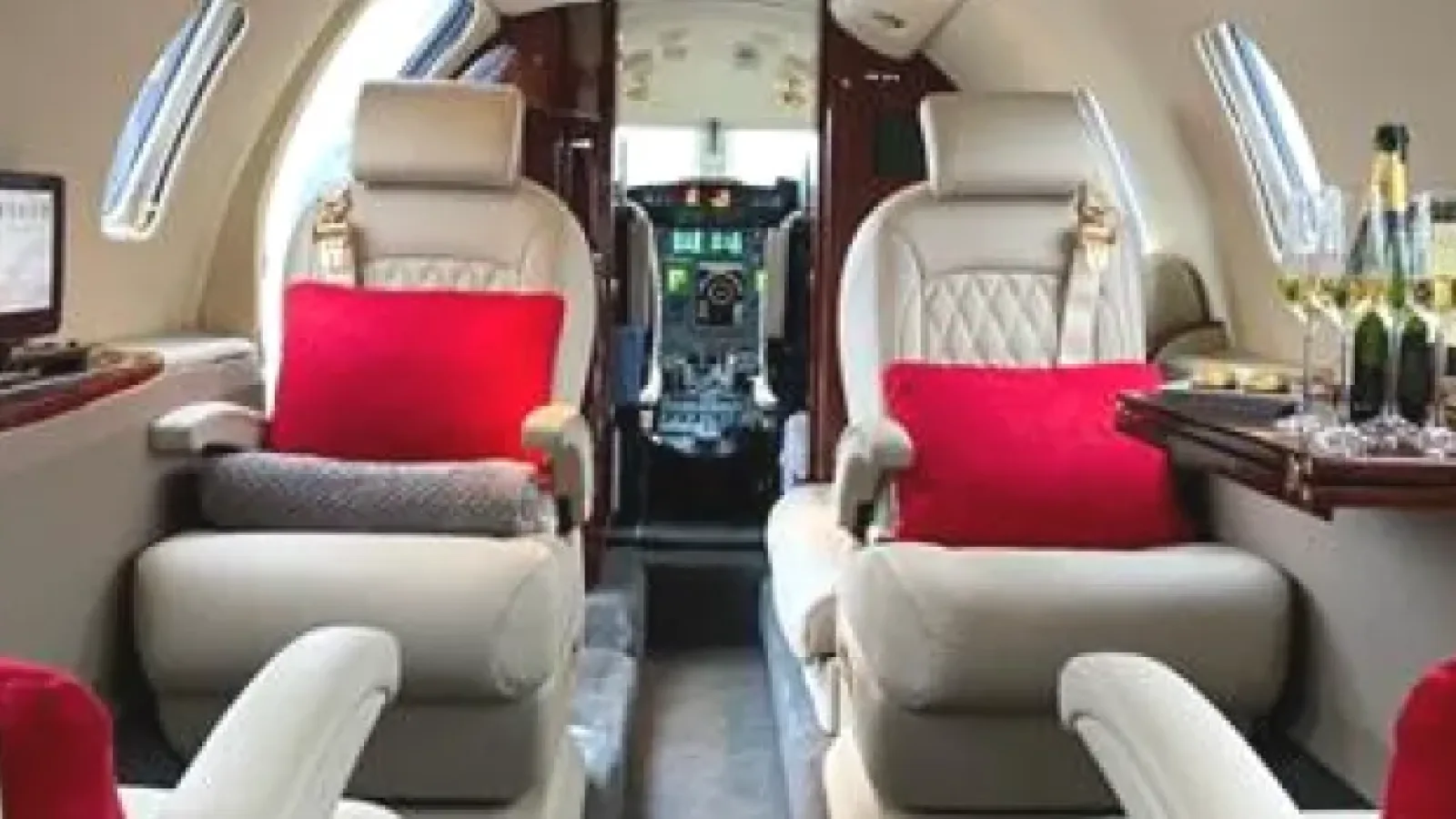 Citation_XLS-LCRiviera_Conciergerie_de_Luxe-Jet_Helico-Location (3)