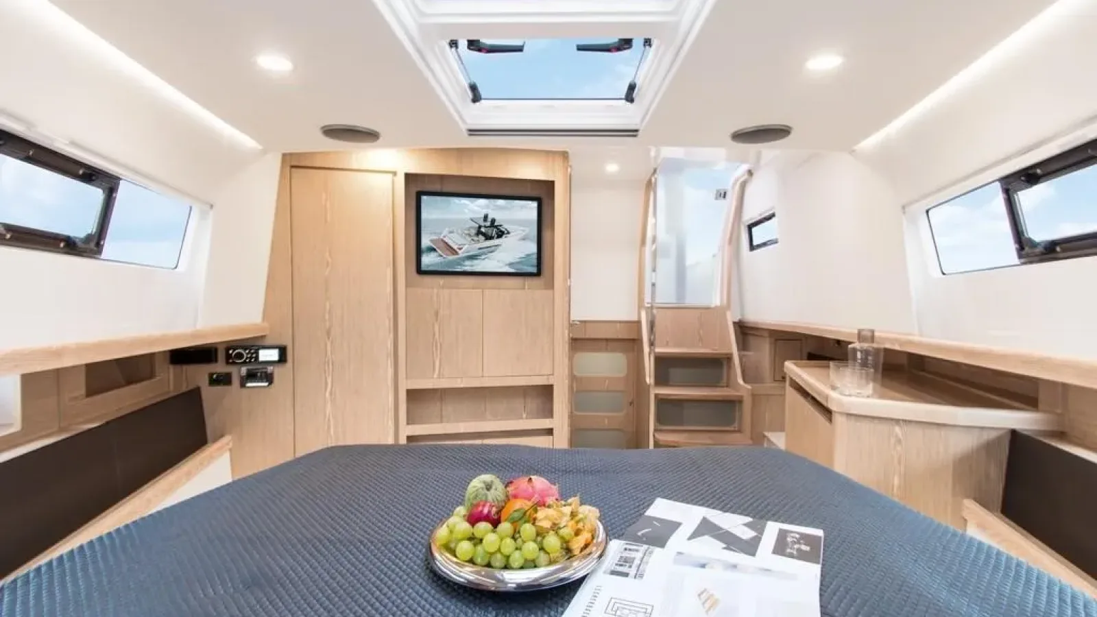 Fjord44-LCRiviera_Conciergerie_de_Luxe-Yacht-Location (4)