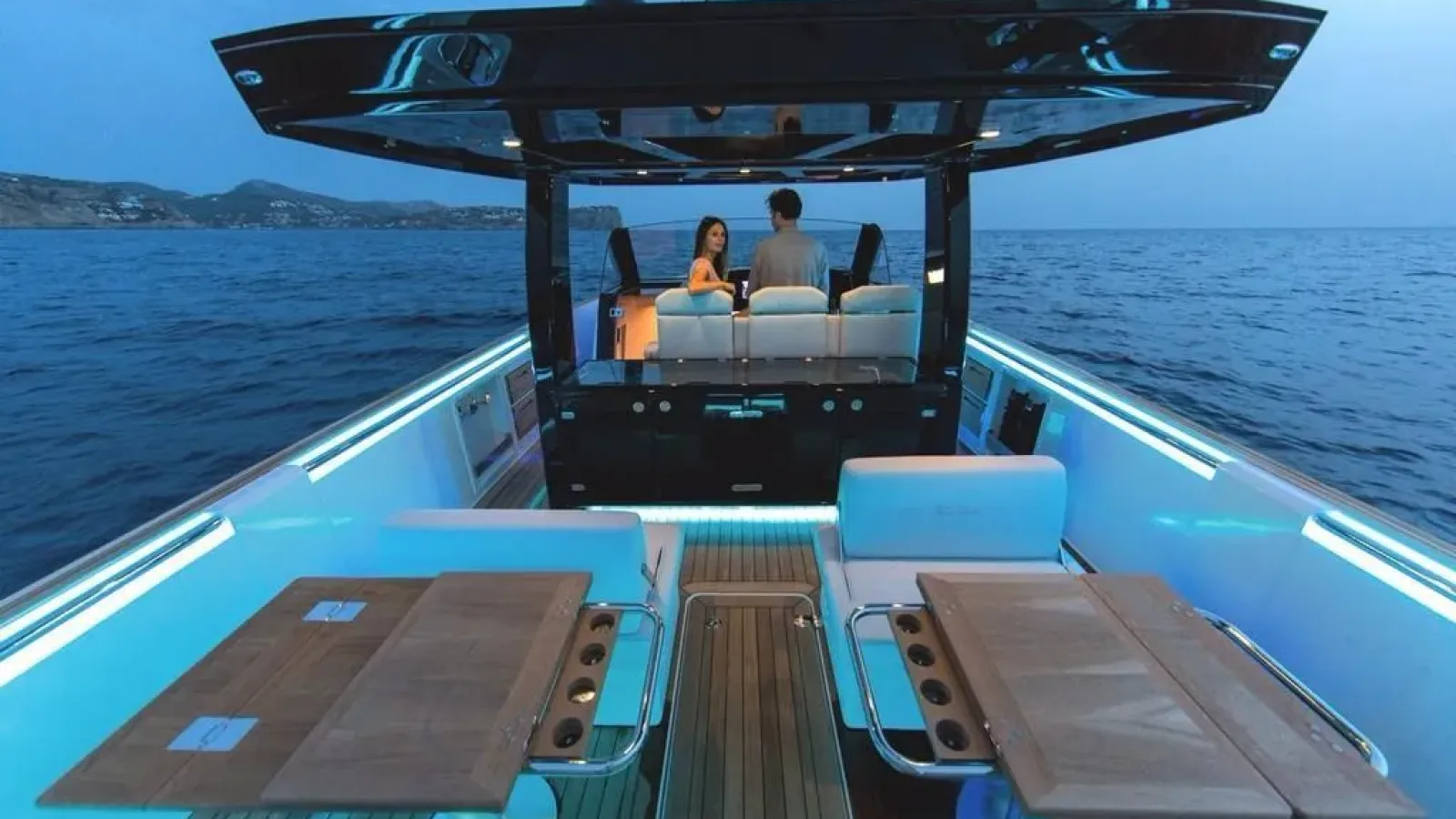 Fjord44-LCRiviera_Conciergerie_de_Luxe-Yacht-Location (6)