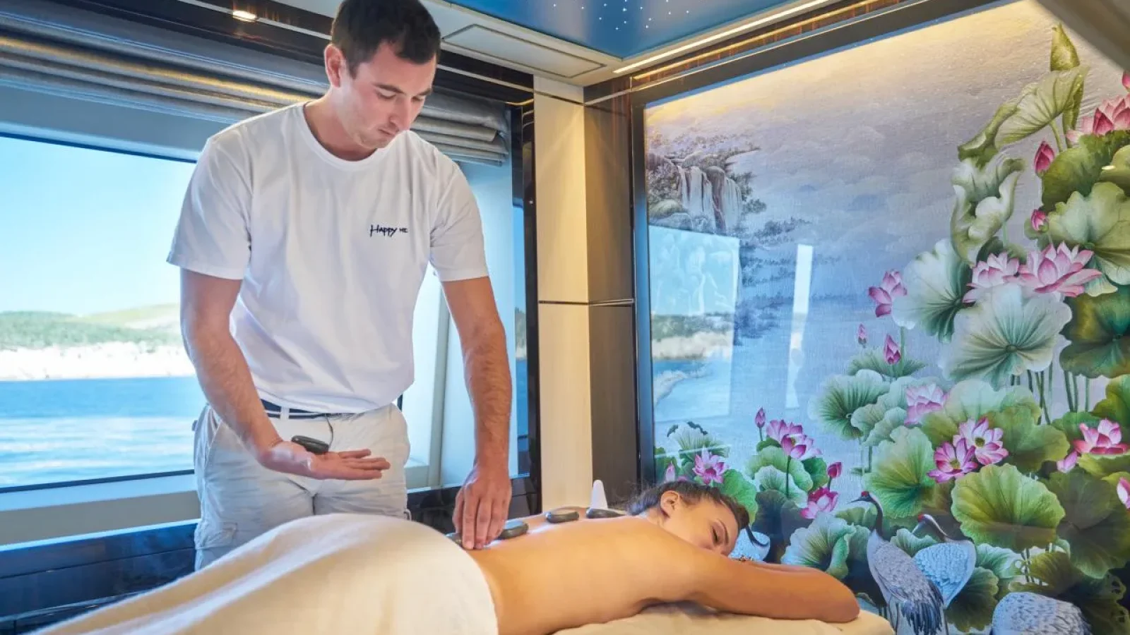 Happy_Me-LCRiviera_Conciergerie_de_Luxe-Yacht-Location (12)