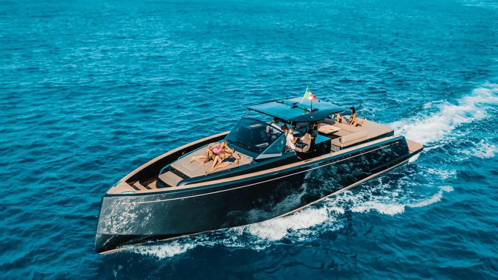 Infinity_Dream-LCRiviera_Conciergerie_de_Luxe-Yacht-Location (7)