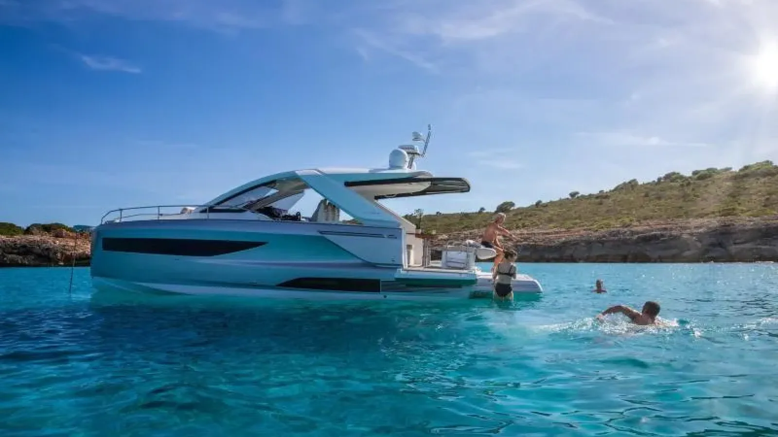 Jeavalsebrune-LCRiviera_Conciergerie_de_Luxe-Yacht-Location (19)