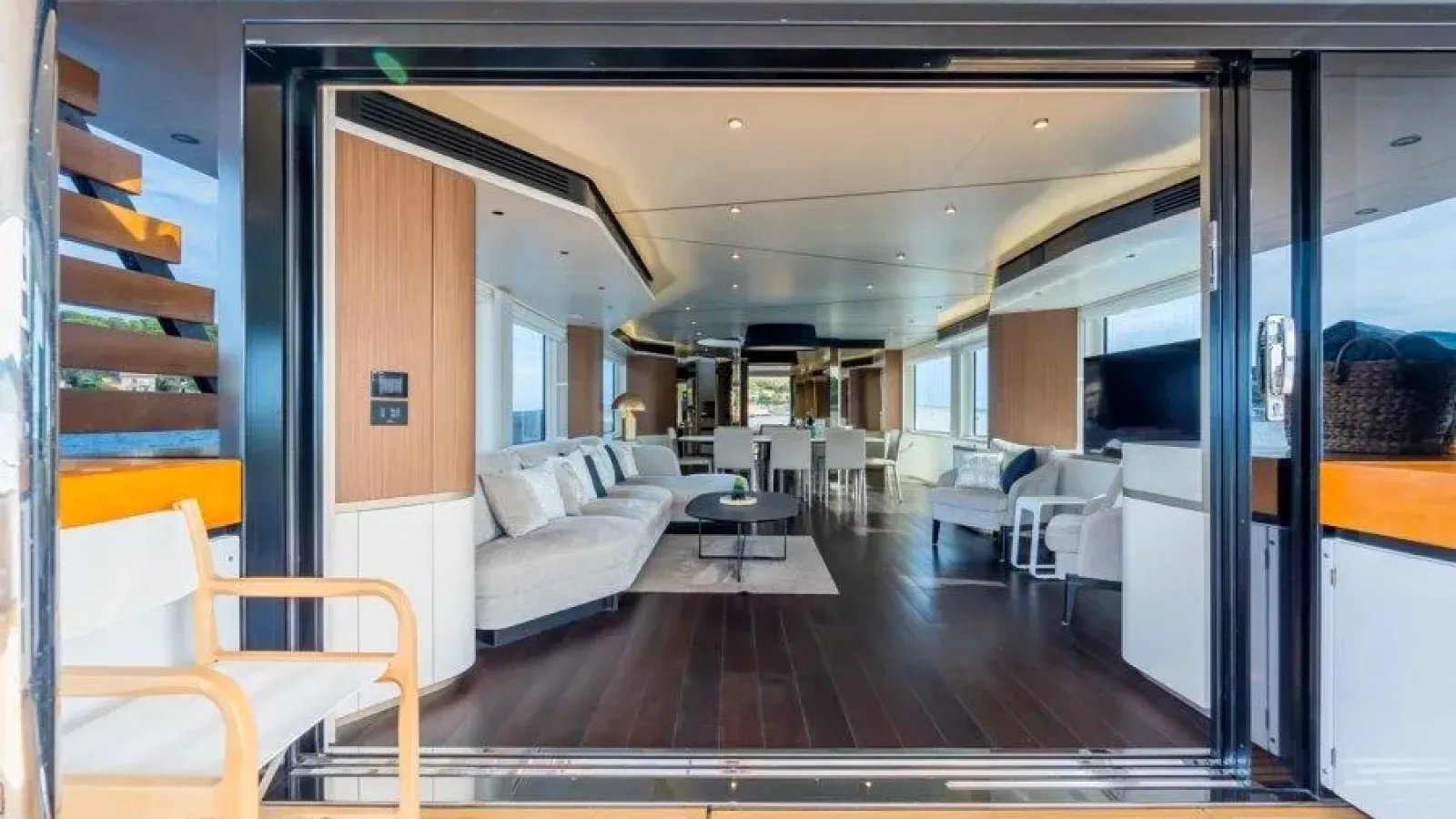 Magellano25-LCRiviera_Conciergerie_de_Luxe-Yacht-Achat (15)