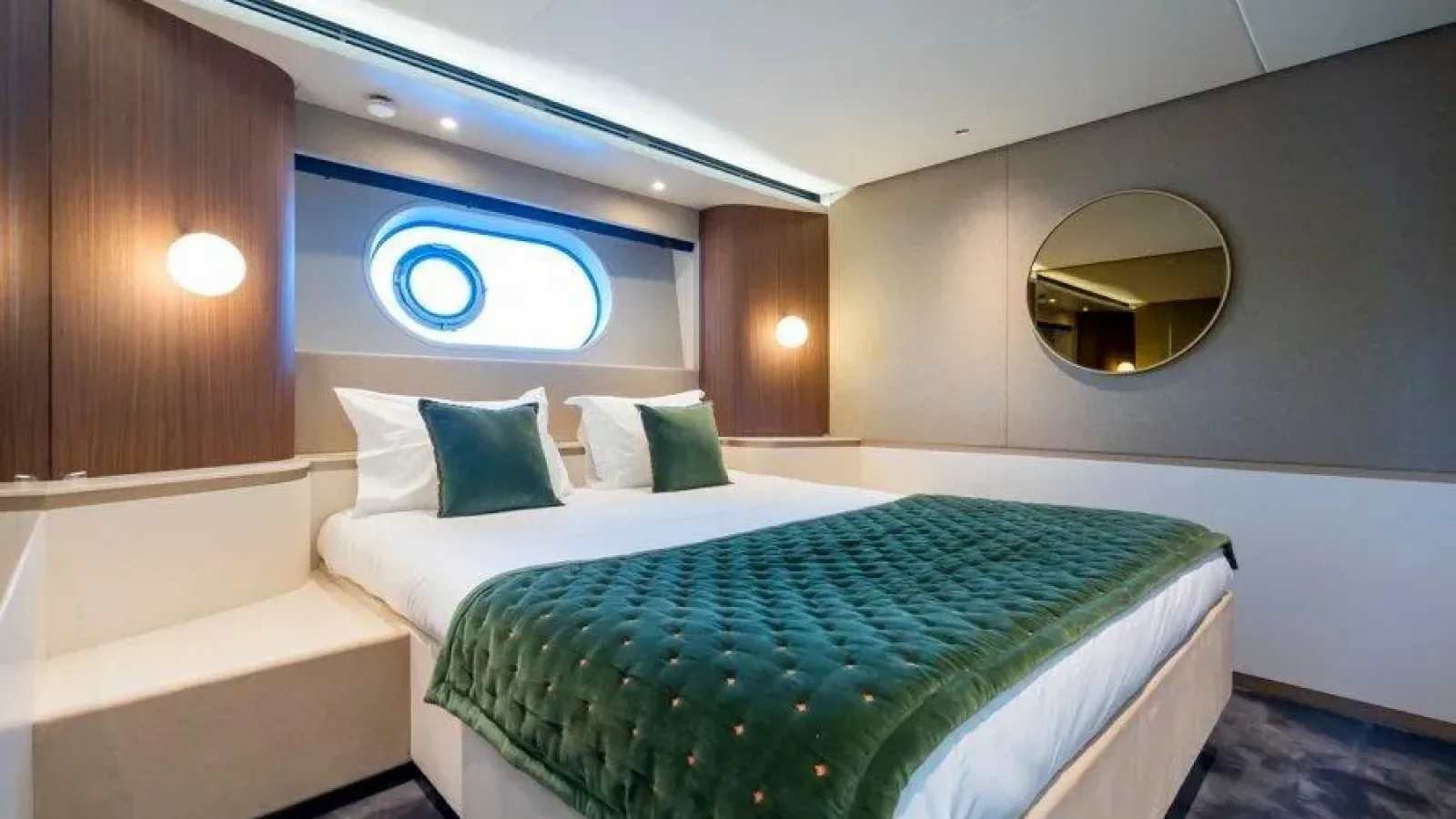 Magellano25-LCRiviera_Conciergerie_de_Luxe-Yacht-Achat (21)
