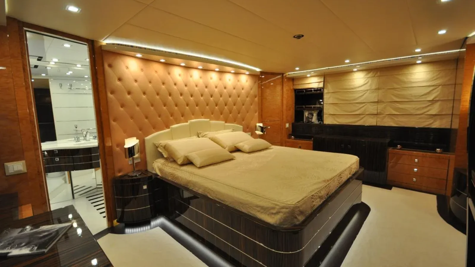 Maiora31DP-LCRiviera_Conciergerie_de_Luxe-Yacht-Achat (16)