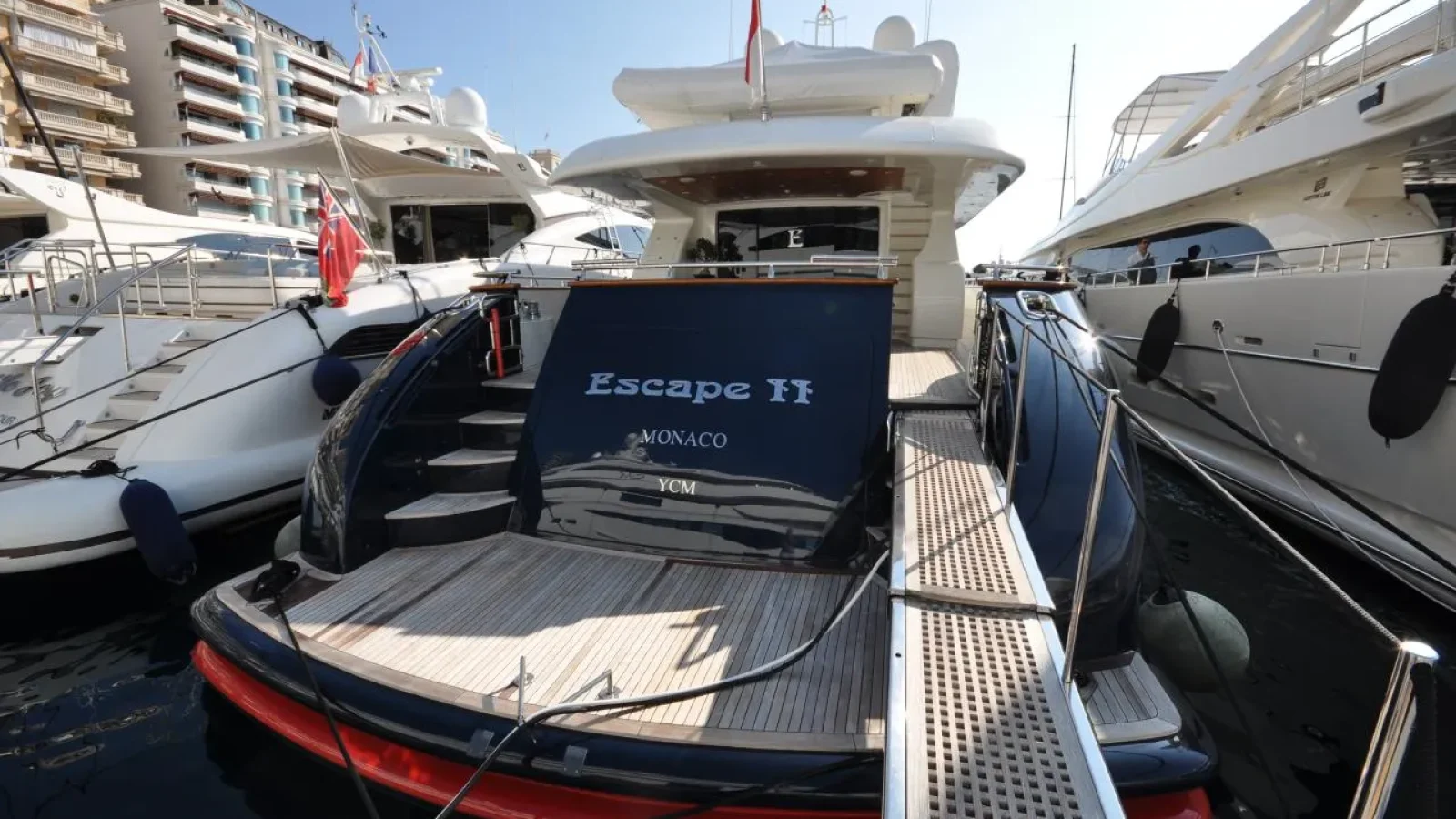 Maiora31DP-LCRiviera_Conciergerie_de_Luxe-Yacht-Achat (2)