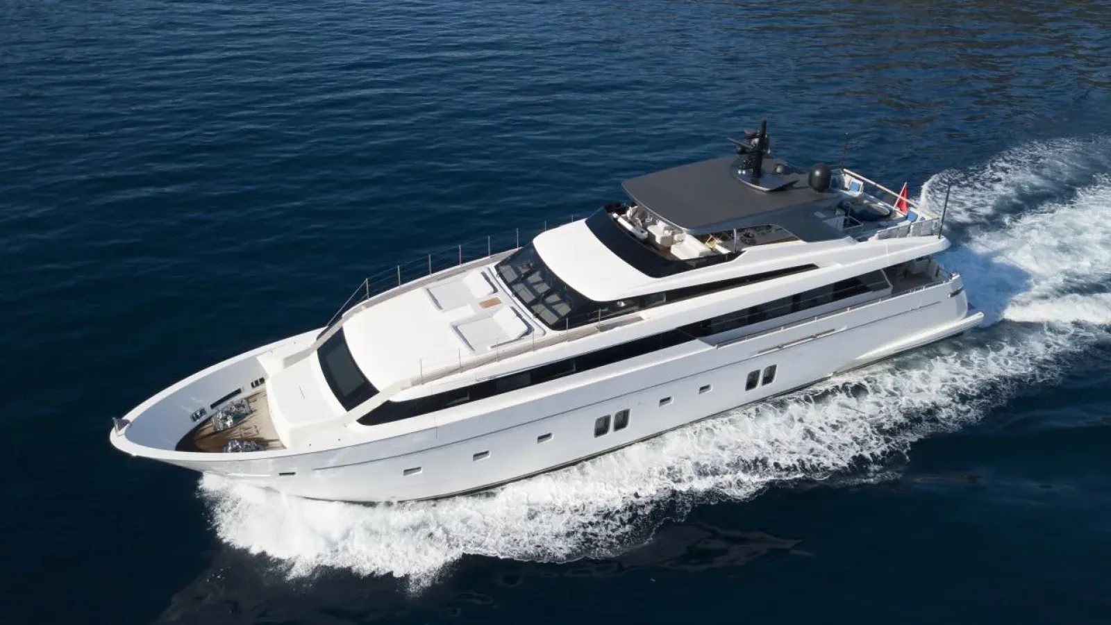 Morning_Star-LCRiviera_Conciergerie_de_Luxe-Yacht-Location (2)