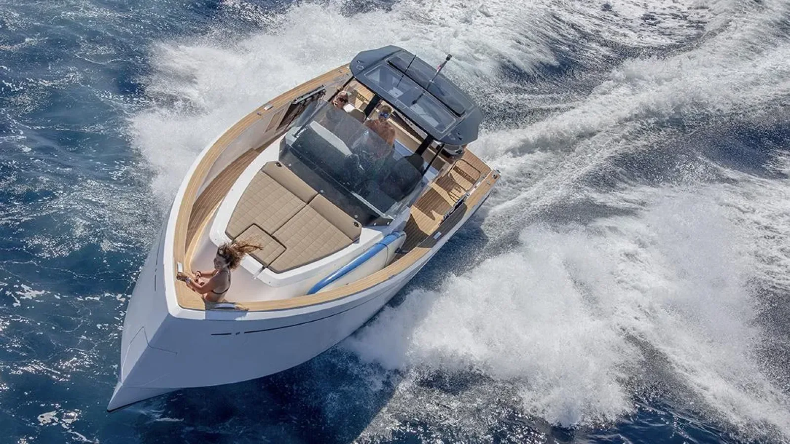 Navis-LCRiviera_Conciergerie_de_Luxe-Yacht-Location (12)