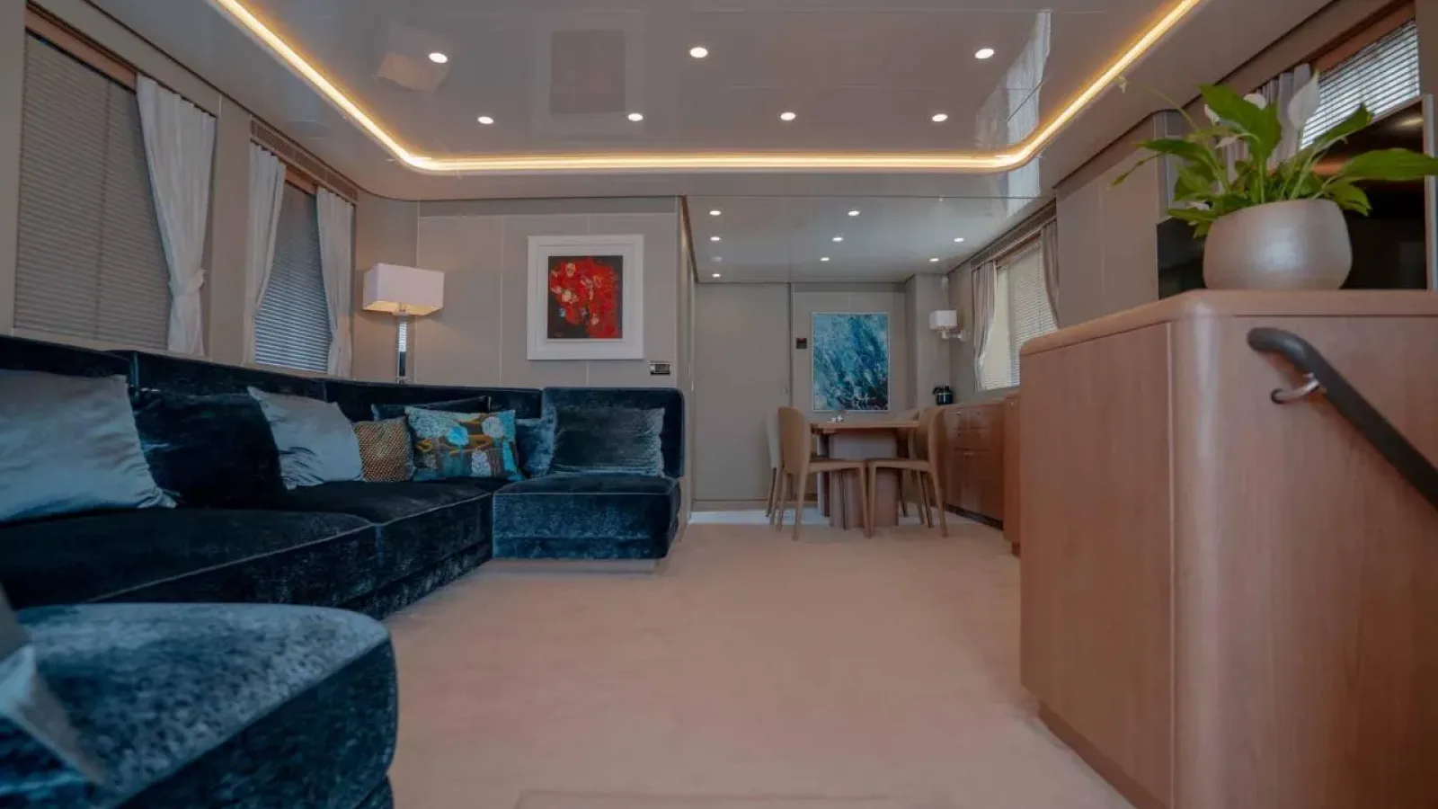 Oceanco80-LCRiviera_Conciergerie_de_Luxe-Yacht-Achat (11)