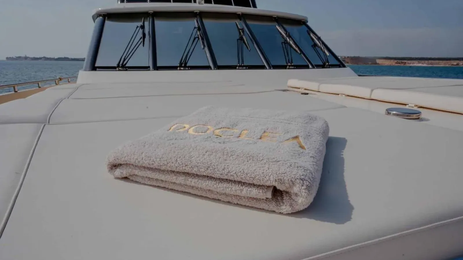 Oceanco80-LCRiviera_Conciergerie_de_Luxe-Yacht-Achat (3)