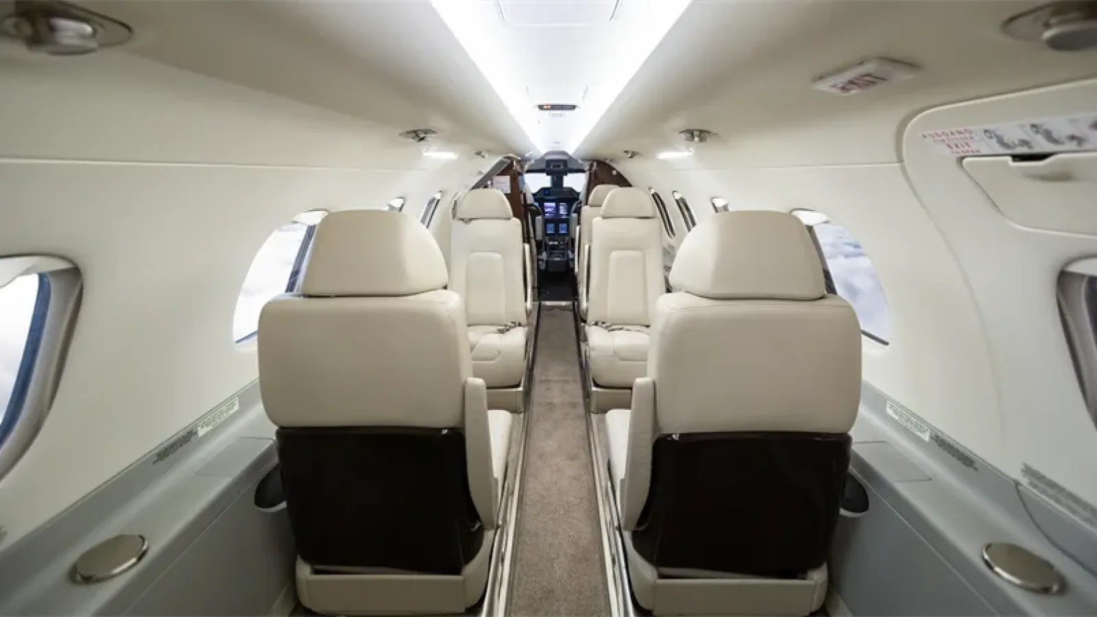 PHENOM 300 3