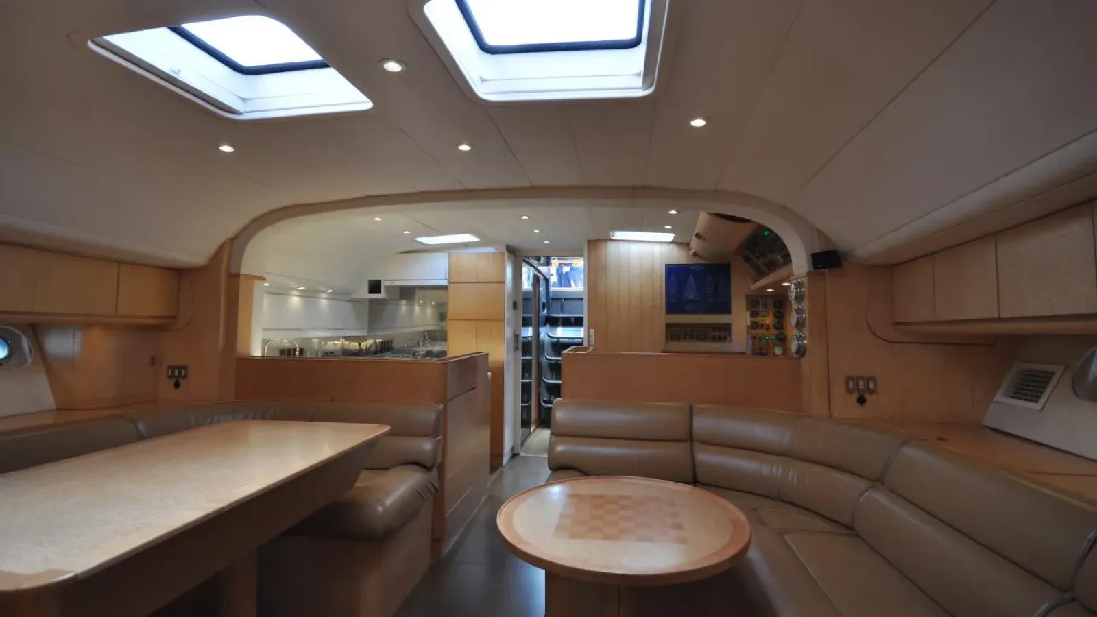 Phenix_Dixi-LCRiviera_Conciergerie_de_Luxe-Yacht-Achat (11)