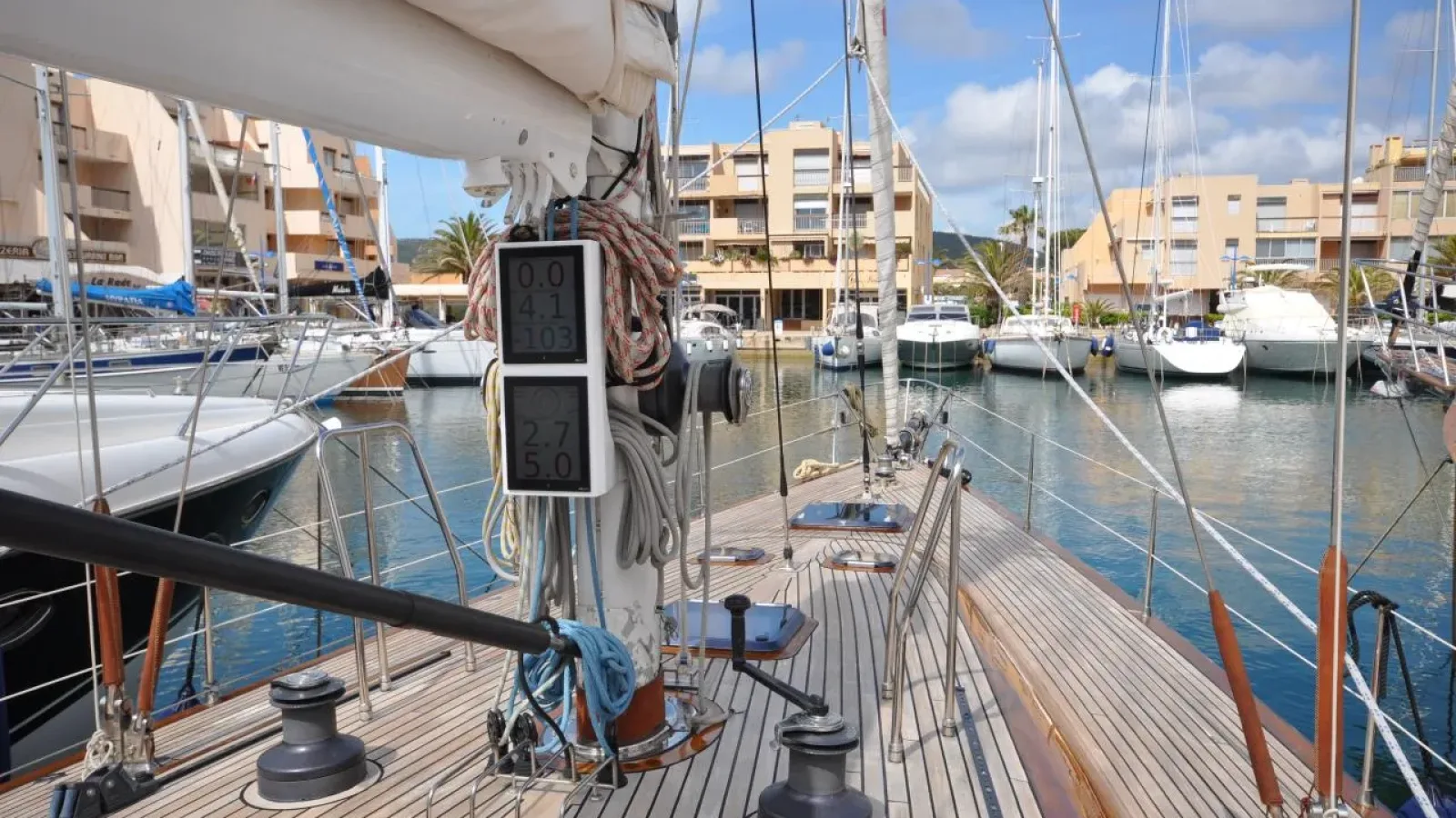 Phenix_Dixi-LCRiviera_Conciergerie_de_Luxe-Yacht-Achat (2)