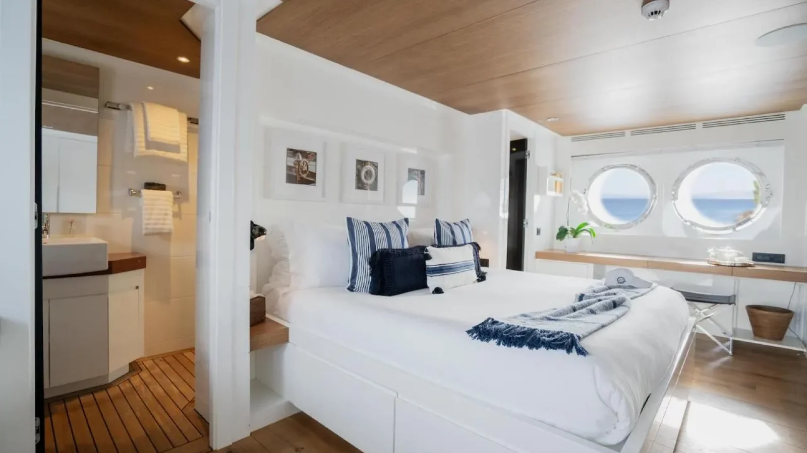 Preference19-LCRiviera_Conciergerie_de_Luxe-Yacht-Location (15)