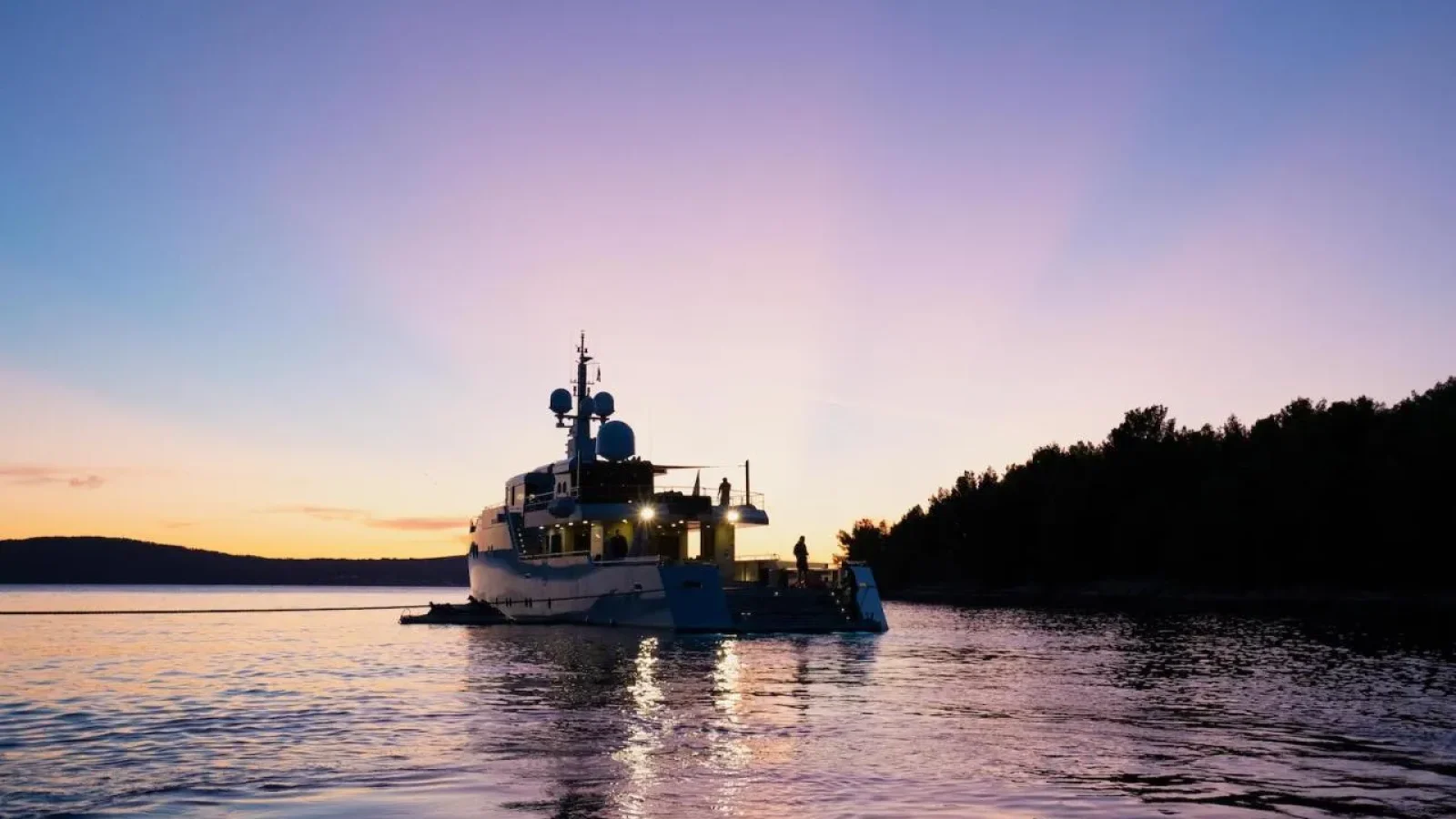 Preference19-LCRiviera_Conciergerie_de_Luxe-Yacht-Location (3)