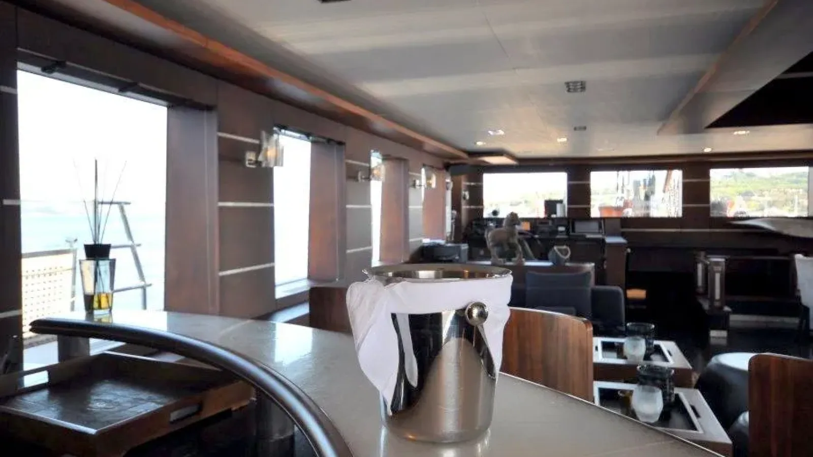 Roxstar-LCRiviera_Conciergerie_de_Luxe-Yacht-Location (13)