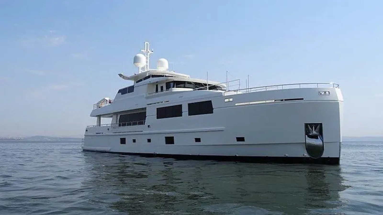 Serenitas-LCRiviera_Conciergerie_de_Luxe-Yacht-Location (3)