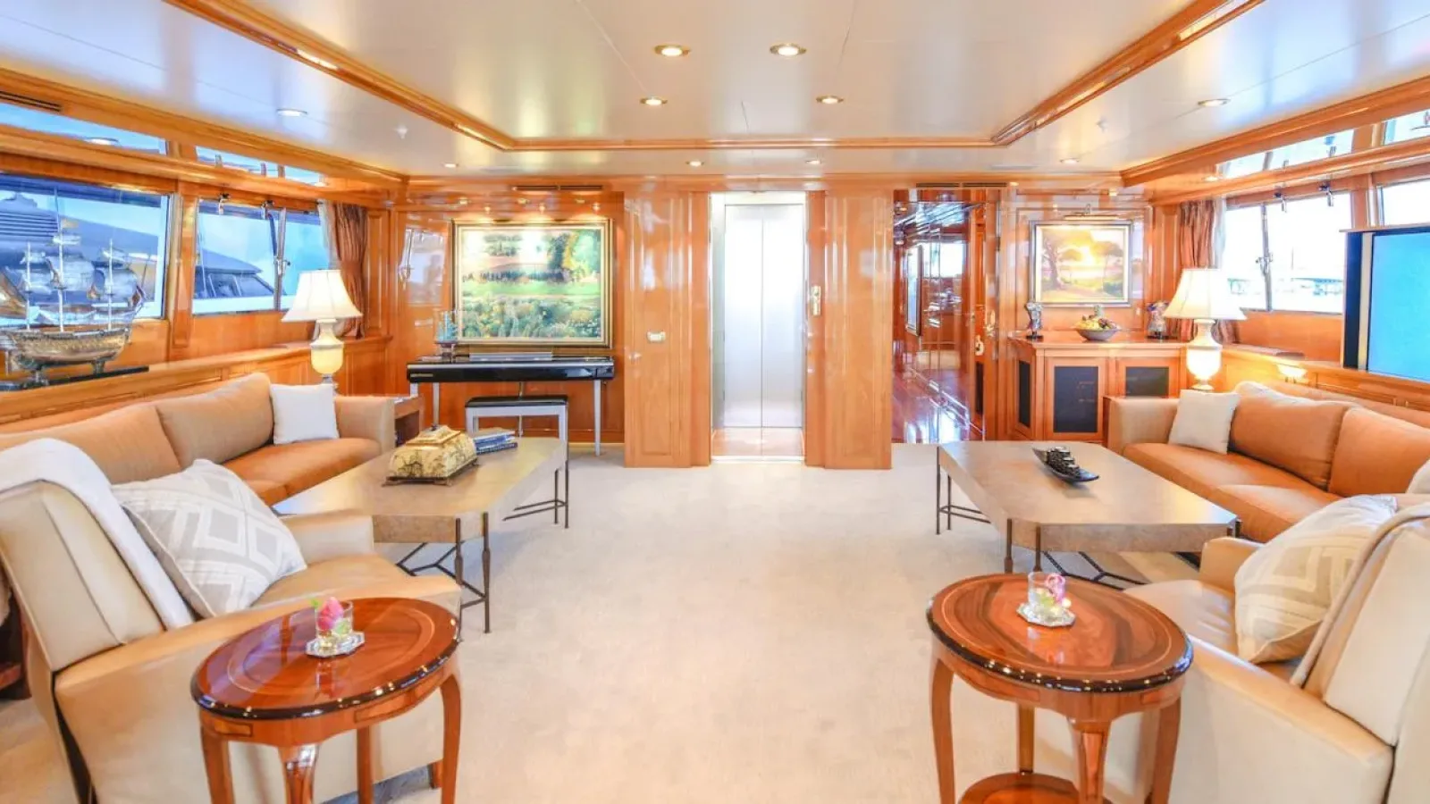 Te_Manu-LCRiviera_Conciergerie_de_Luxe-Yacht-Location (11)