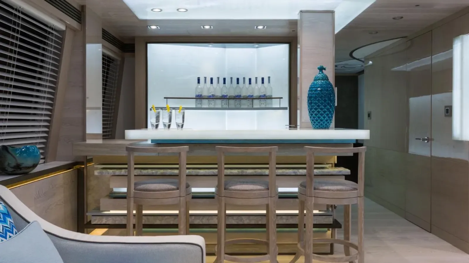 Thumper-LCRiviera_Conciergerie_de_Luxe-Yacht-Location (15)