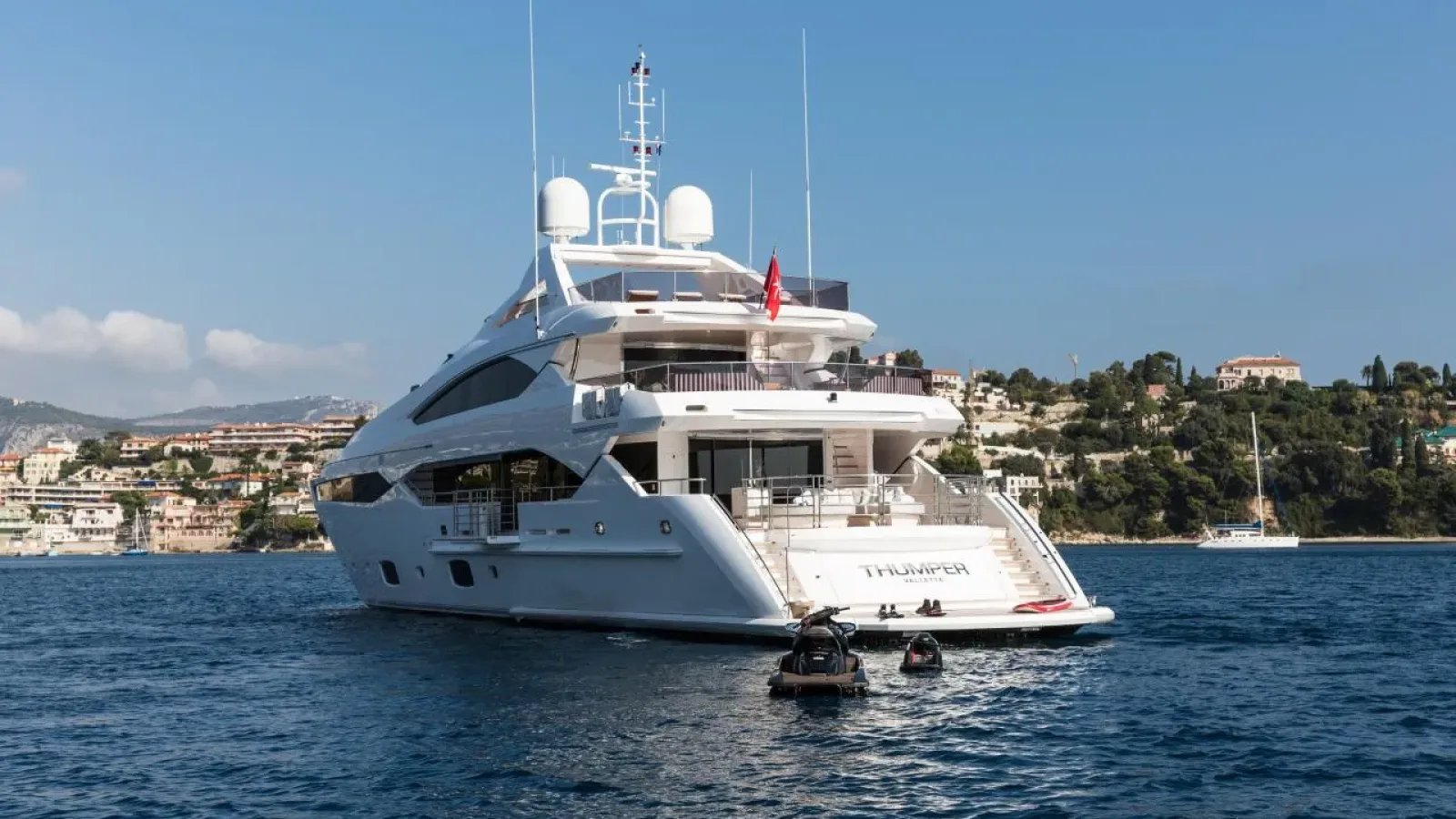 Thumper-LCRiviera_Conciergerie_de_Luxe-Yacht-Location (5)