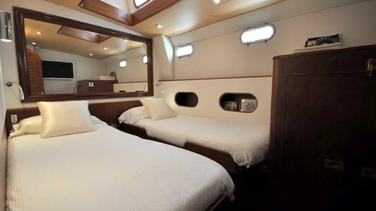 Trehard70-LCRiviera_Conciergerie_de_Luxe-Yacht-Achat (8)
