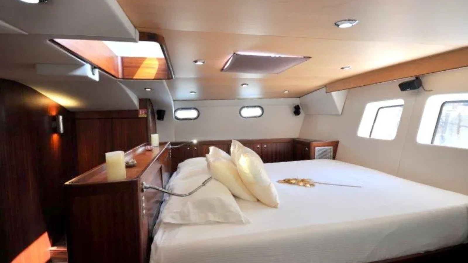 Trehard70-LCRiviera_Conciergerie_de_Luxe-Yacht-Achat (9)